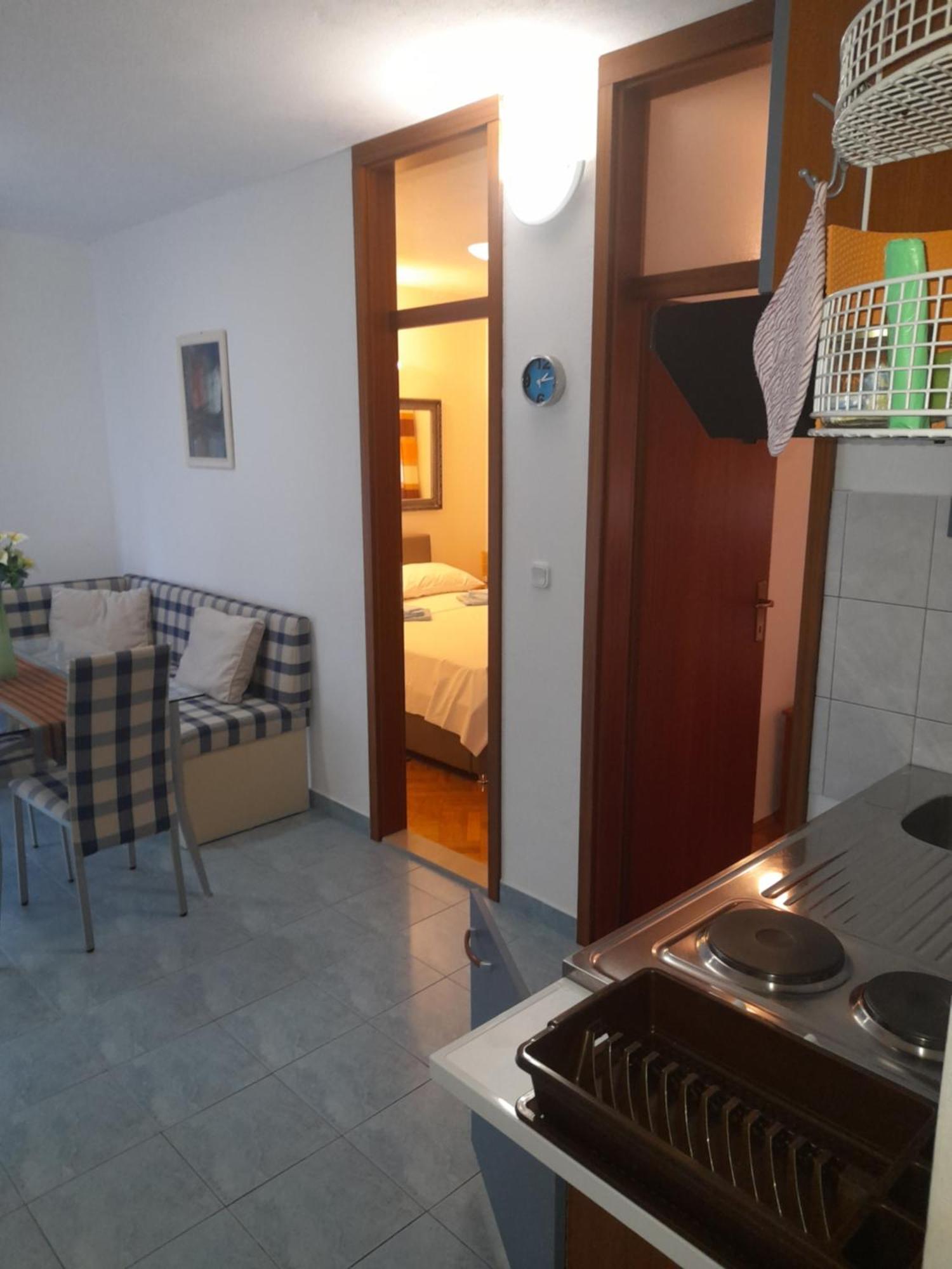Nives B. Apartment Supetar Ngoại thất bức ảnh